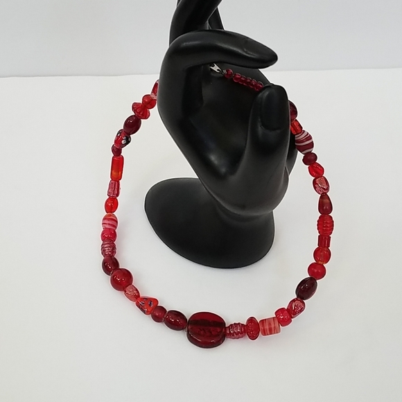 Red Glass Bead Chocker Necklace - Picture 1 of 9